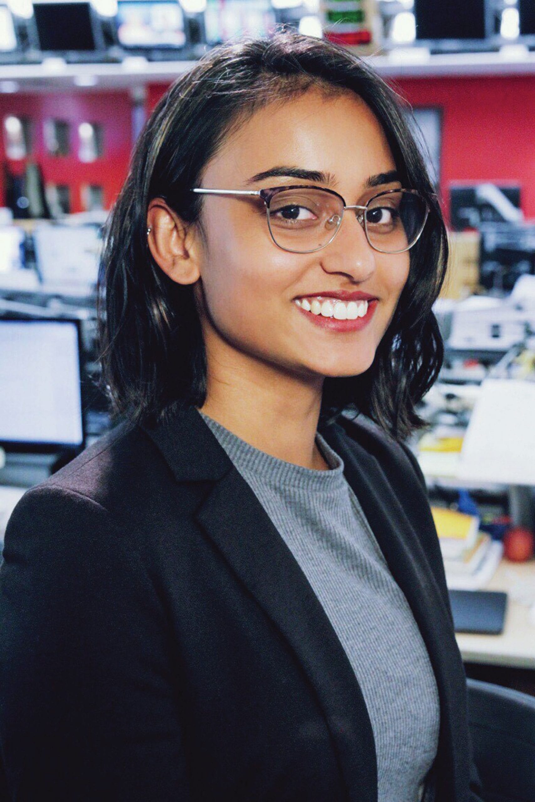 Ritu Prasad (’10)